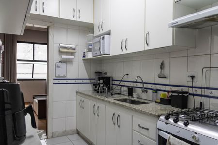 Apartamento à venda com 126m², 3 quartos e 1 vaga Apartamento à venda com 126m², 3 quartos e 1 vagaCozinha