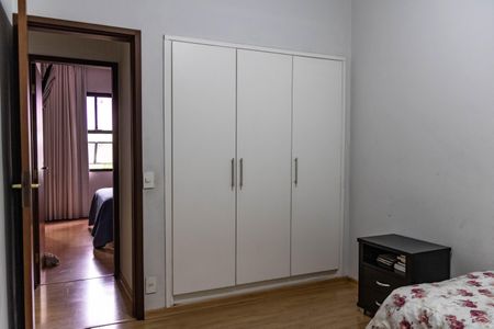 Apartamento à venda com 126m², 3 quartos e 1 vaga Apartamento à venda com 126m², 3 quartos e 1 vagaQuarto 1