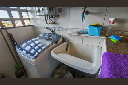 Apartamento à venda com 65m², 1 quarto e 1 vagaÁrea de Serviço