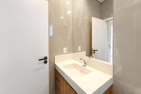 Casa de condomínio à venda com 313m², 4 quartos e 4 vagasBanheiro Suíte 2