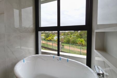 Casa de condomínio à venda com 313m², 4 quartos e 4 vagasBanheiro Suíte