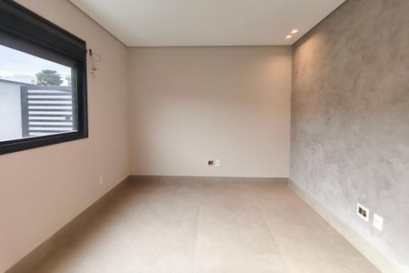 Casa de condomínio à venda com 313m², 4 quartos e 4 vagasSala de TV