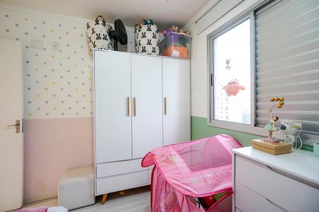 Apartamento à venda com 63m², 3 quartos e 1 vagaQuarto 02