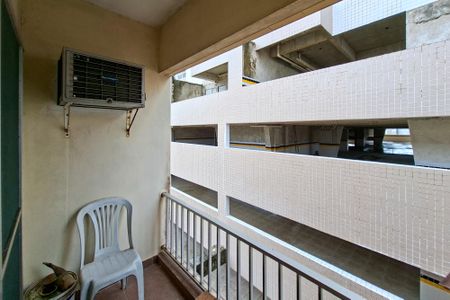 Apartamento para alugar com 50m², 1 quarto e sem vagaSacada