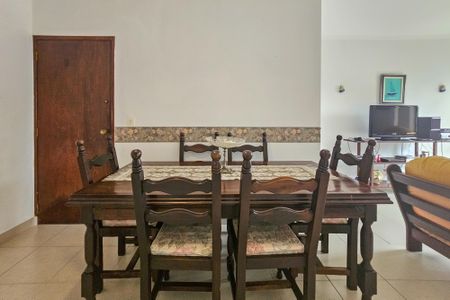 Apartamento para alugar com 90m², 2 quartos e 1 vagaSala