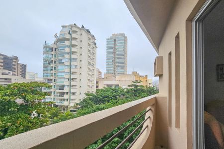 Apartamento para alugar com 90m², 2 quartos e 1 vagavaranda
