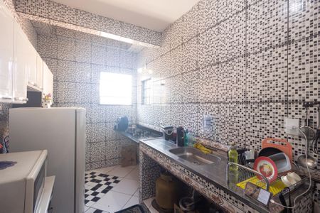 Casa para alugar com 395m², 3 quartos e 1 vagaCozinha