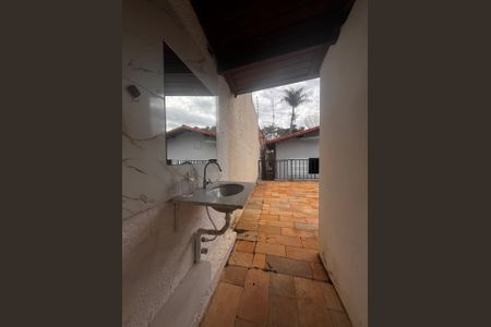 Casa à venda com 190m², 3 quartos e 1 vagaBanheiro de Serviço