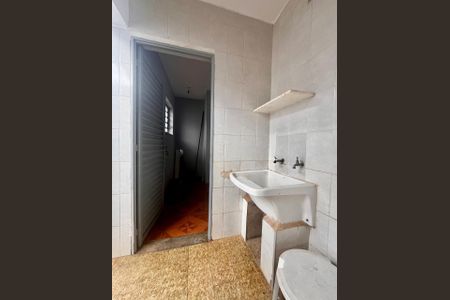 Casa à venda com 190m², 3 quartos e 1 vagaÁrea de Serviço