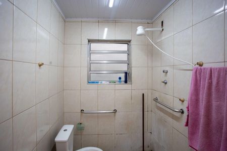 Casa à venda com 125m², 2 quartos e 2 vagasBanheiro 1