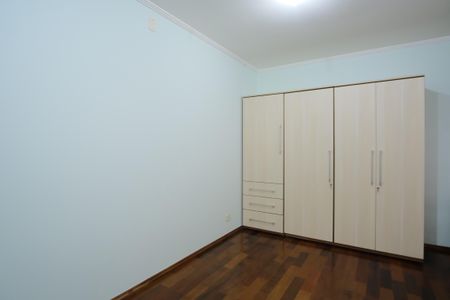 Casa à venda com 300m², 4 quartos e 4 vagasEscritório