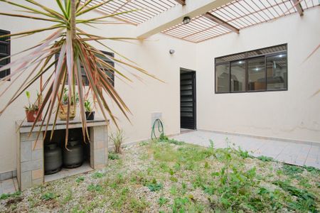 Casa à venda com 300m², 4 quartos e 4 vagasQuintal