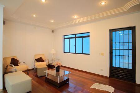 Casa à venda com 300m², 4 quartos e 4 vagasSala