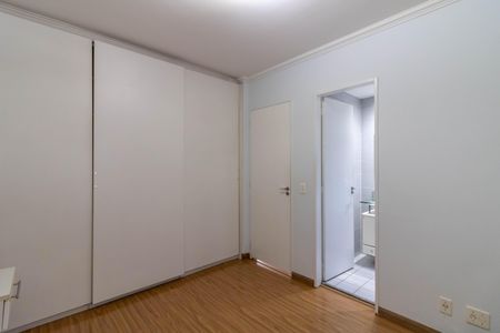 Apartamento para alugar com 60m², 2 quartos e 1 vagaQuarto 01