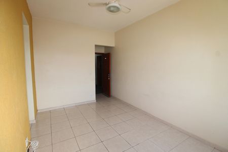 Apartamento à venda com 65m², 2 quartos e 1 vagaSala