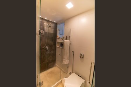 Apartamento à venda com 70m², 2 quartos e 1 vagaBanheiro da Suíte