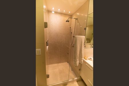 Apartamento à venda com 70m², 2 quartos e 1 vagaBanheiro Social