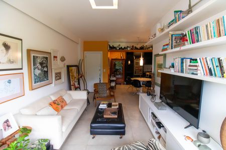 Apartamento à venda com 70m², 2 quartos e 1 vagaSala