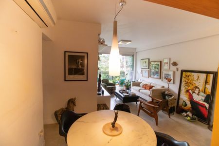 Apartamento à venda com 70m², 2 quartos e 1 vagaSala