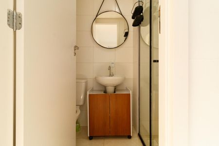 Apartamento para alugar com 40m², 2 quartos e sem vaga Apartamento para alugar com 40m², 2 quartos e sem vagaBanheiro