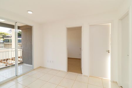 Apartamento para alugar com 40m², 2 quartos e sem vaga Apartamento para alugar com 40m², 2 quartos e sem vagaSala