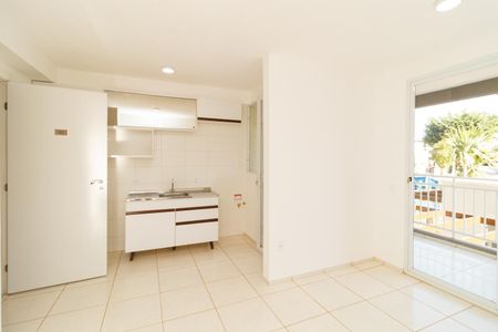 Apartamento para alugar com 40m², 2 quartos e sem vaga Apartamento para alugar com 40m², 2 quartos e sem vagaSala