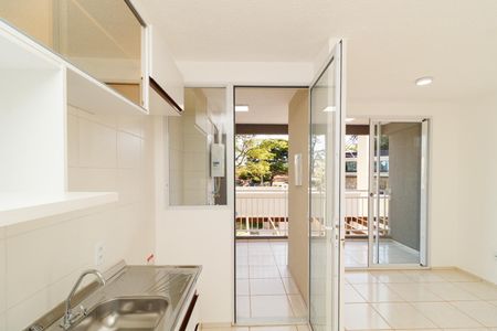 Apartamento para alugar com 40m², 2 quartos e sem vaga Apartamento para alugar com 40m², 2 quartos e sem vagaCozinha