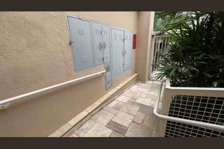 Apartamento à venda com 62m², 3 quartos e 2 vagasEntrada