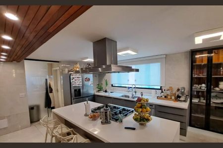 Apartamento à venda com 400m², 3 quartos e 4 vagas