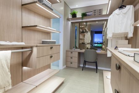 Apartamento à venda com 138m², 4 quartos e 3 vagasCloset da suíte 3