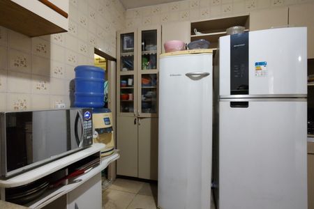 Casa de condomínio à venda com 268m², 3 quartos e 2 vagas Casa de condomínio à venda com 268m², 3 quartos e 2 vagasCozinha