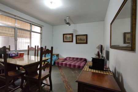 Casa de condomínio à venda com 268m², 3 quartos e 2 vagas Casa de condomínio à venda com 268m², 3 quartos e 2 vagasSala