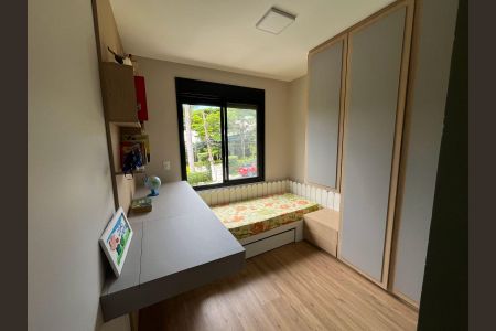 Casa de condomínio à venda com 225m², 4 quartos e 4 vagas Casa de condomínio à venda com 225m², 4 quartos e 4 vagasQuarto 2