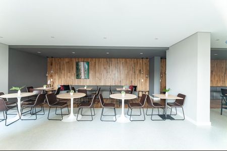 Apartamento à venda com 41m², 2 quartos e 1 vagaÁrea Comum - Salão de Festas