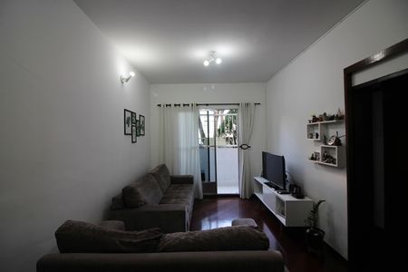 Apartamento à venda com 80m², 2 quartos e 1 vagaSala 
