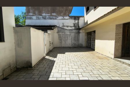 Casa à venda com 370m², 4 quartos e 2 vagas Casa à venda com 370m², 4 quartos e 2 vagasÁrea de Serviço