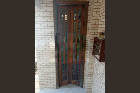 Casa à venda com 370m², 4 quartos e 2 vagas