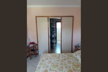 Casa à venda com 370m², 4 quartos e 2 vagas