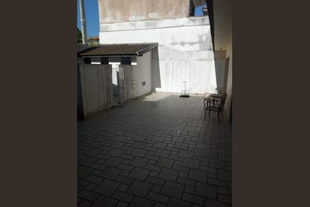 Casa à venda com 370m², 4 quartos e 2 vagas