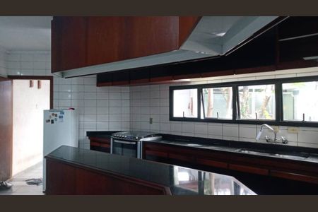 Casa à venda com 350m², 3 quartos e 3 vagas Casa à venda com 350m², 3 quartos e 3 vagasFoto 37