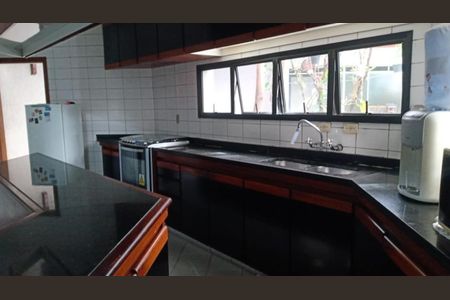 Casa à venda com 350m², 3 quartos e 3 vagas Casa à venda com 350m², 3 quartos e 3 vagasFoto 57