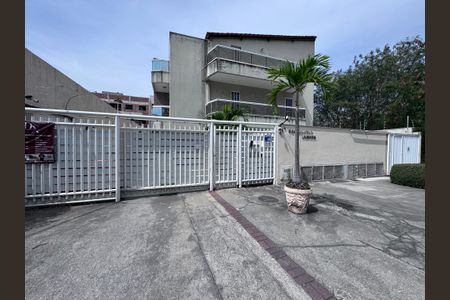 Casa à venda com 127m², 3 quartos e 1 vaga Casa à venda com 127m², 3 quartos e 1 vagaFachada