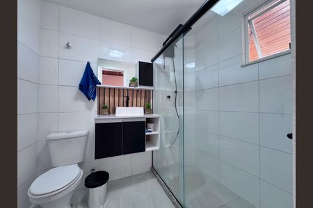Casa à venda com 127m², 3 quartos e 1 vaga Casa à venda com 127m², 3 quartos e 1 vagaBanheiro