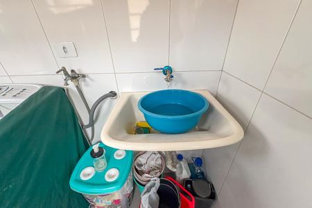 Casa à venda com 240m², 3 quartos e 3 vagas Casa à venda com 240m², 3 quartos e 3 vagasÁrea de Serviço