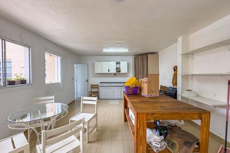 Casa à venda com 240m², 3 quartos e 3 vagas Casa à venda com 240m², 3 quartos e 3 vagasÁrea comum