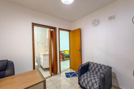 Casa à venda com 240m², 3 quartos e 3 vagas Casa à venda com 240m², 3 quartos e 3 vagasSuíte