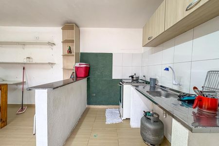 Casa à venda com 240m², 3 quartos e 3 vagas Casa à venda com 240m², 3 quartos e 3 vagasÁrea comum