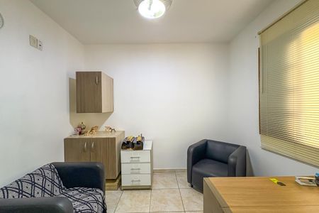 Casa à venda com 240m², 3 quartos e 3 vagas Casa à venda com 240m², 3 quartos e 3 vagasSuíte