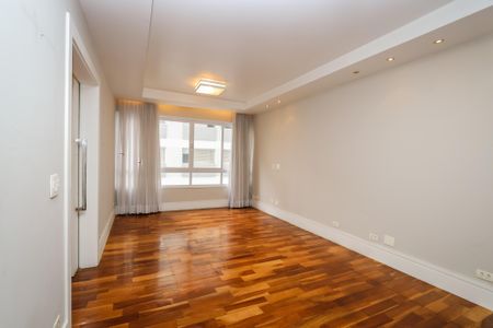 Apartamento à venda com 96m², 2 quartos e 1 vagaSala