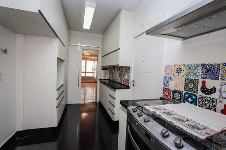 Apartamento à venda com 96m², 2 quartos e 1 vagaCozinha